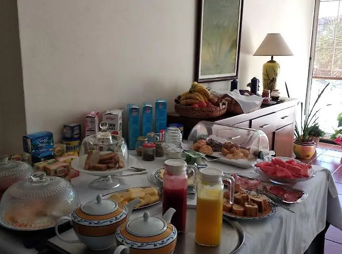 Πανσιόν Quinta Da Telheira Alfoloes